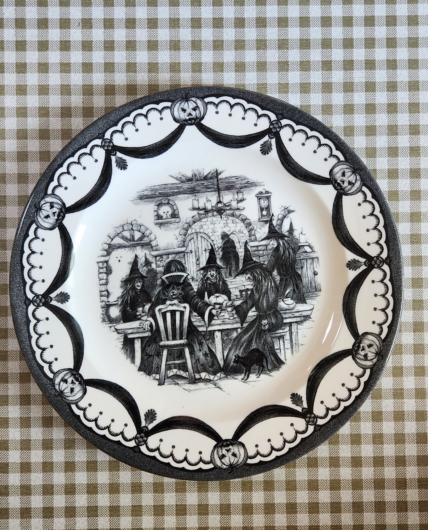 11" Plate