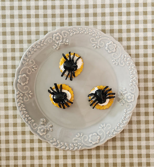 Set of 3 Olive Spider Crackers— Handcrafted Food Sculpture