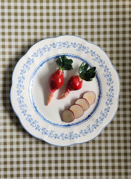 Radish(1) with Slices(3) — Handcrafted Food Sculpture