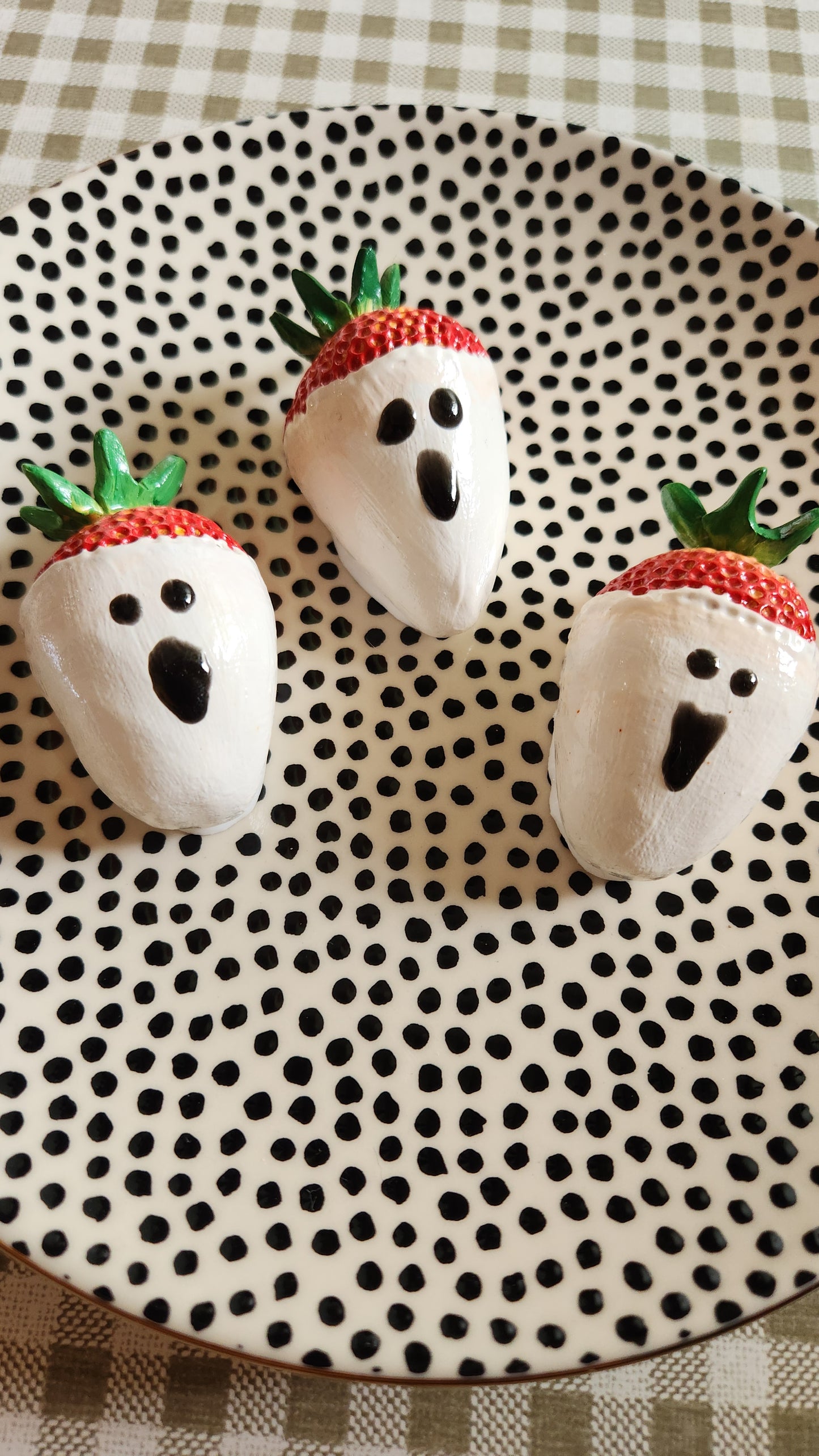 Strawberry Ghosts — Handcrafted Food Sculpture