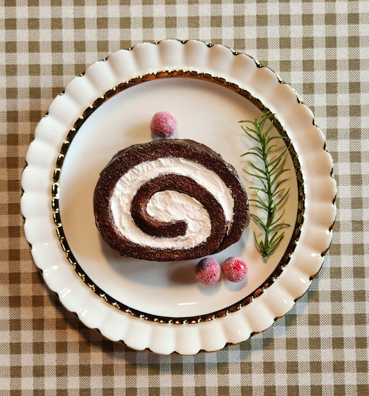 Tea with Mrs. CLAUS | ON Plate | Hand-sculpted Hyper-Realistic Food