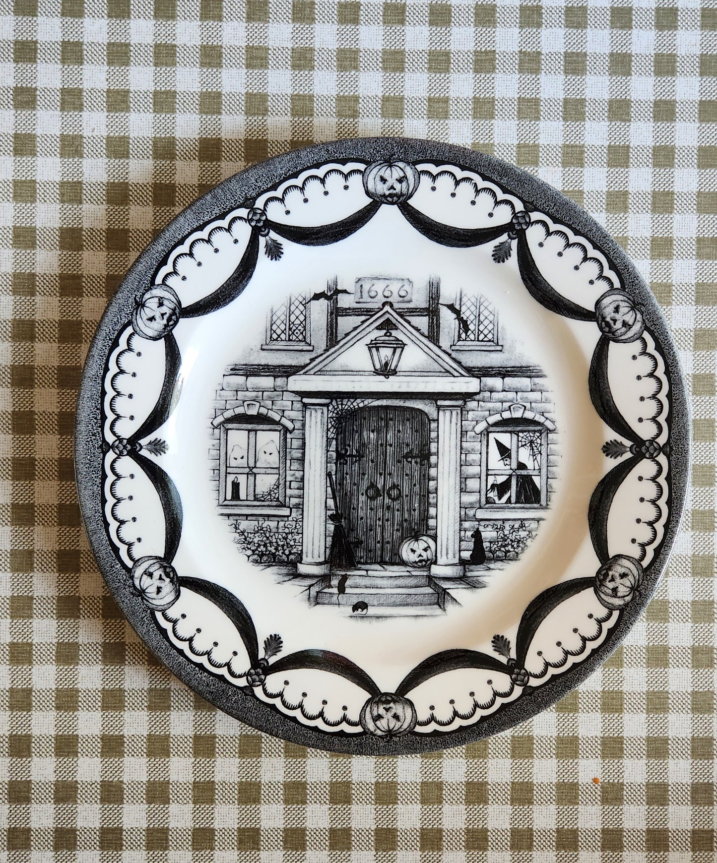 8.25" Plate