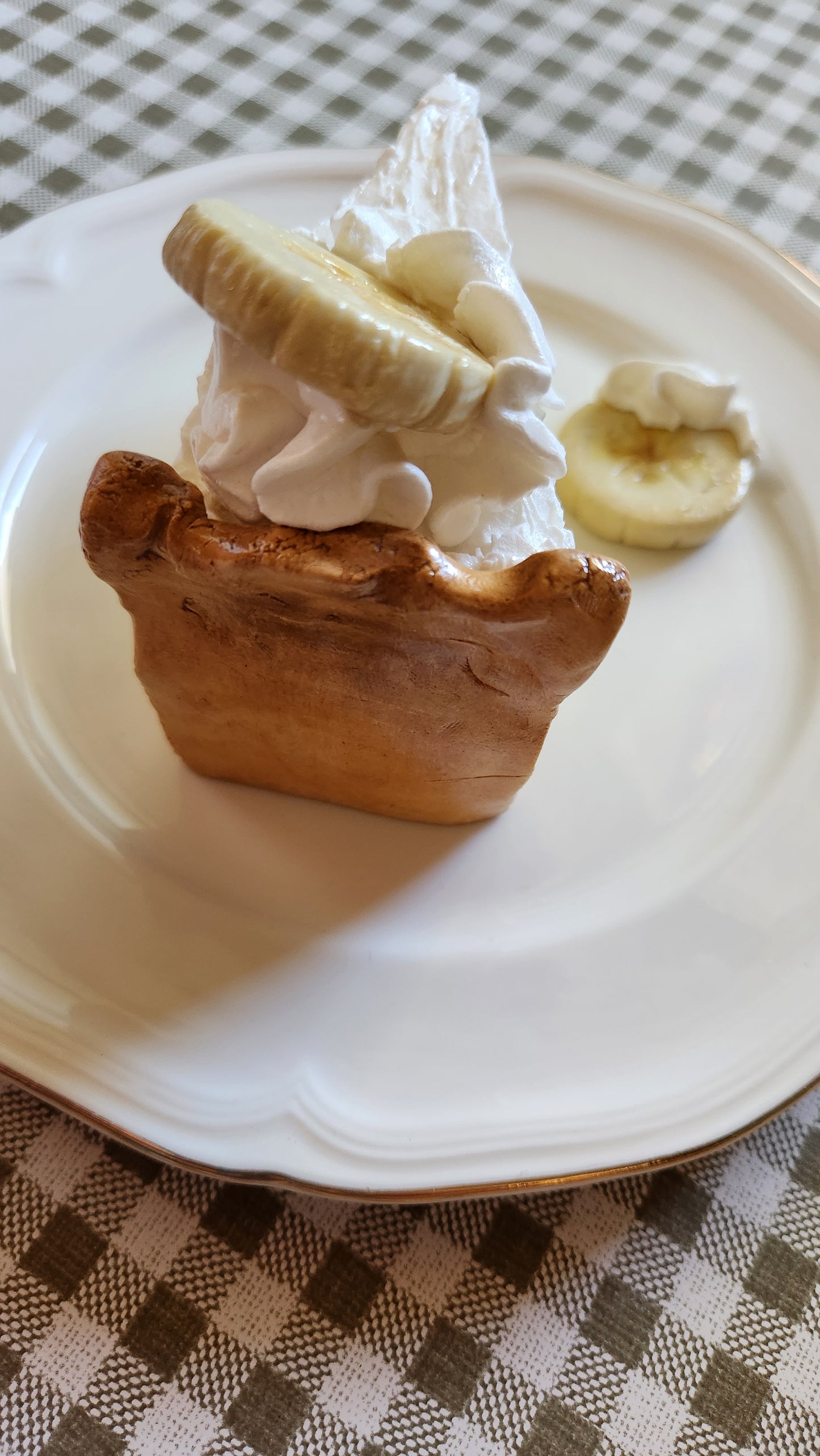 Banana Cream Pie — Handcrafted Food Sculpture
