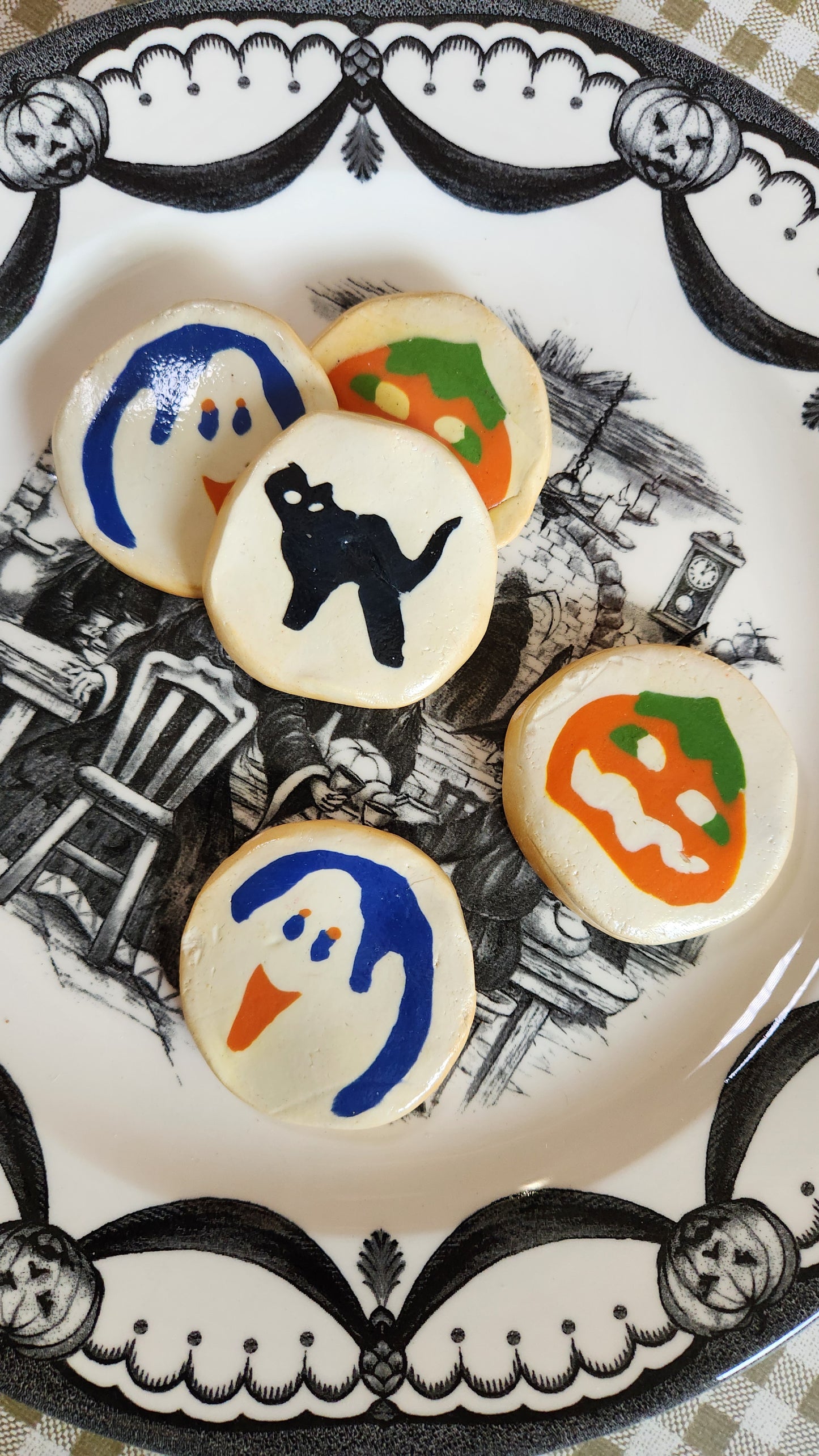 Spooky Cookies— Handcrafted Food Sculpture