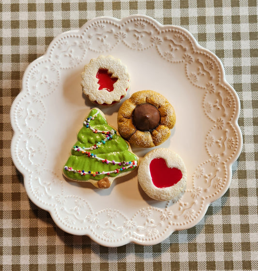 Cookies for SANTA | ON Plate | Hand-sculpted Hyper-Realistic Food