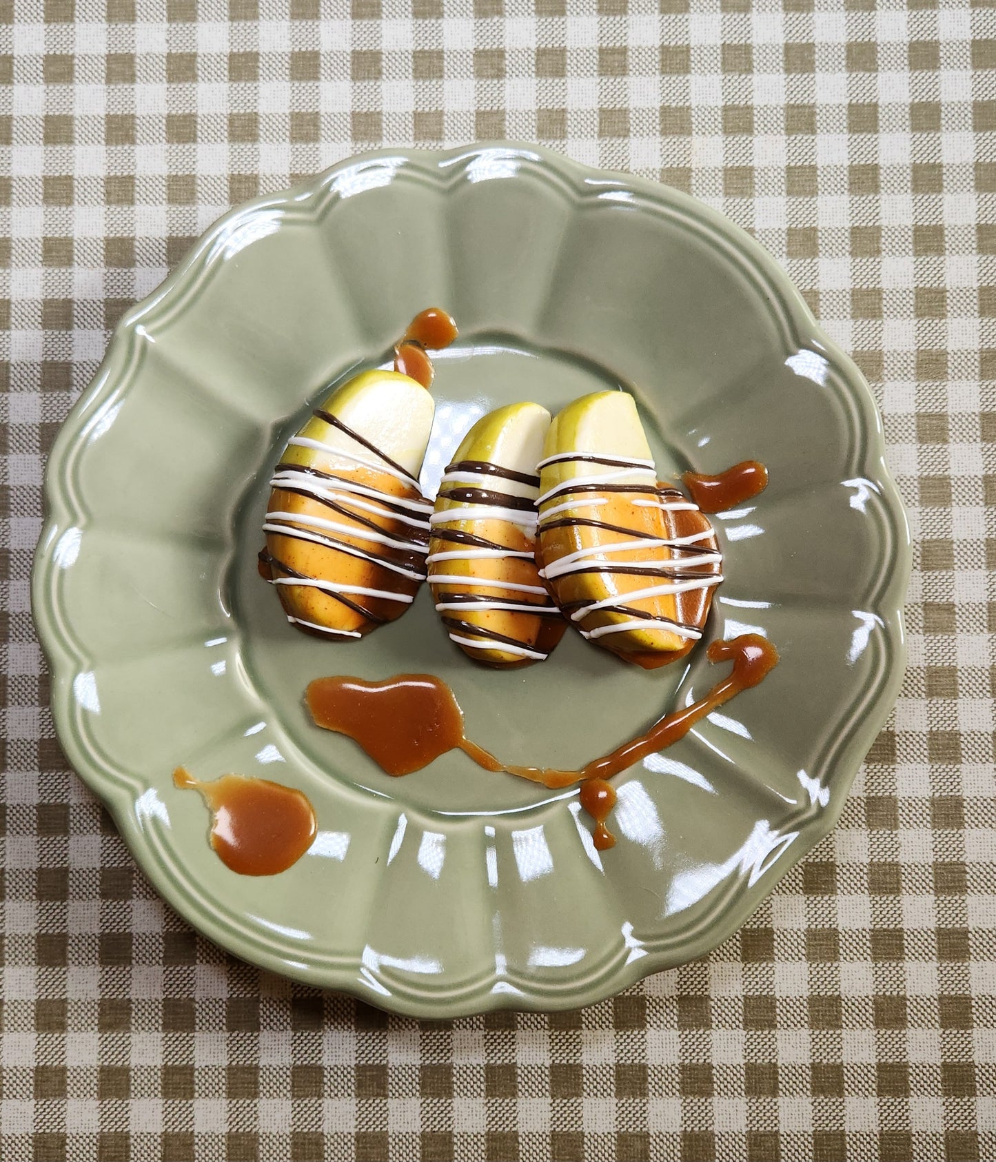Caramel Apple Slices— Handcrafted Food Sculpture