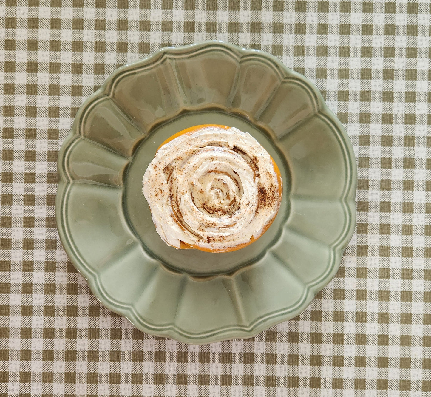 Pumpkin Cinnamon Roll — Handcrafted Food Sculpture