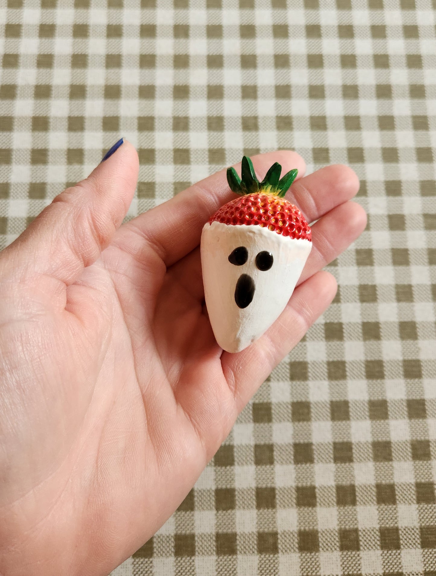 Strawberry Ghosts — Handcrafted Food Sculpture