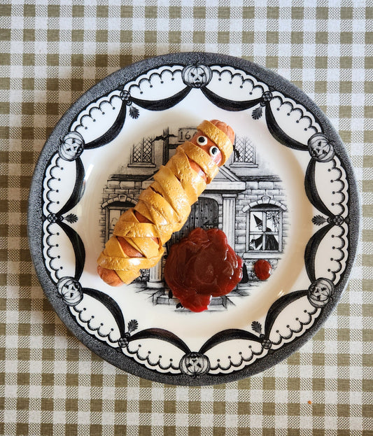 Mummy Hotdog — Handcrafted Food Sculpture