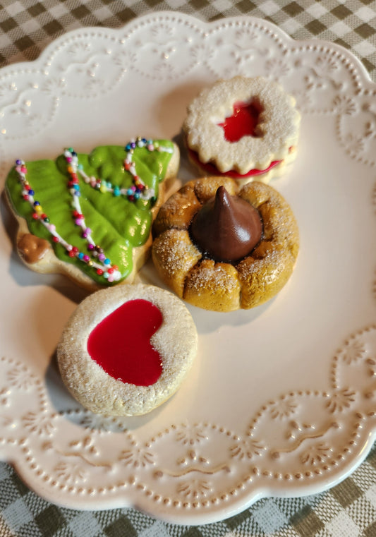Cookies for SANTA | ON Plate | Hand-sculpted Hyper-Realistic Food
